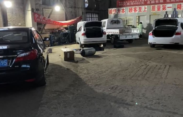 �̓r(ji��)�ϝq��Ȼ����b܇�v�A(y��)�s���(du��)